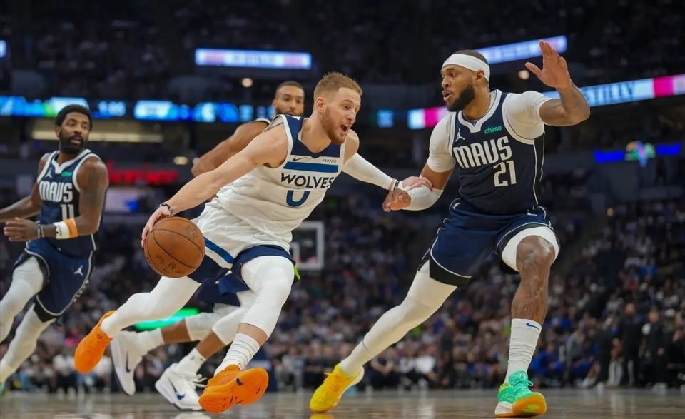 打10场当最佳第六人？他3年5队去哪都厉害 如今又成狼队二阵大哥_腾讯新闻