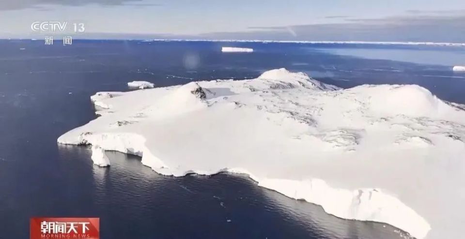 水科普丨冰间湖、冰下湖……极地世界的这些湖泊你了解吗？_腾讯新闻