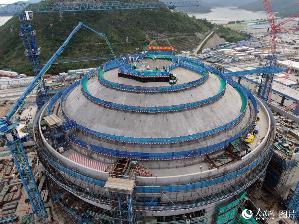 粤港澳大湾区首台"华龙一号"核电机组主体结构完工