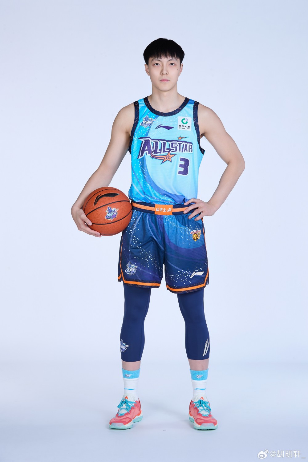 胡明轩感谢队友帮助让我获得mvp下次扣篮大赛还要找我哦