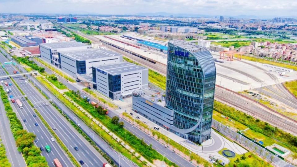狮山交出2024“答卷”：连续4年第1名！中国镇域高质量发展“优等生”！_腾讯新闻