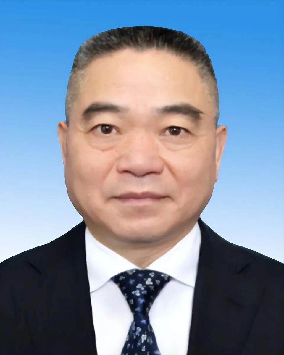 王永红长期在湖南任职,曾任湘潭县常务副县长,湘潭市岳塘区区长,岳塘