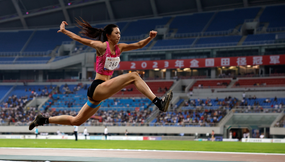 (体育)田径——全国冠军赛:女子三级跳远赛况_腾讯新闻
