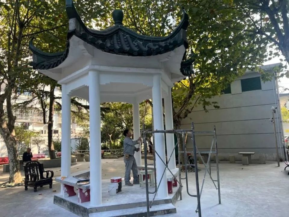 作为一座"议"出来的亭子,不仅是居