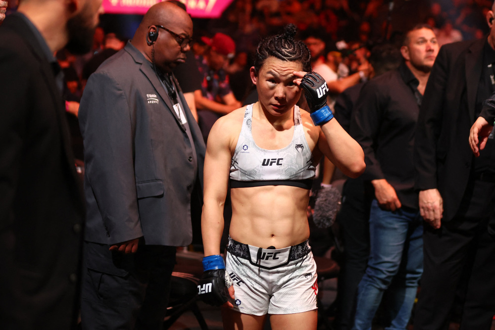 搏击——ufc:张伟丽卫冕女子草量级金腰带