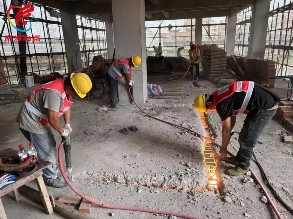 铁腕整治!狮山依法拆违超80宗,面积超8000平方米_腾讯新闻