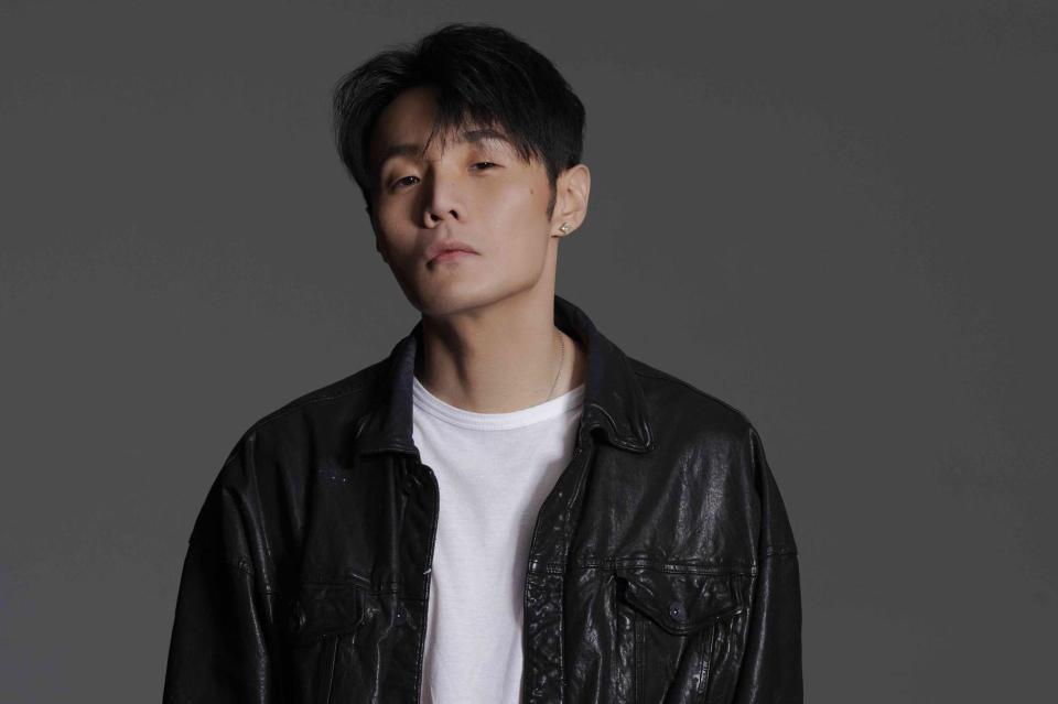 歌手榜低于王源,鸟巢演出销量公布,李荣浩终究是曝光了真实实力