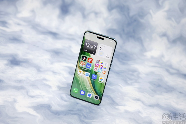 荣耀magic6系列新机正式上市售价从4399元起