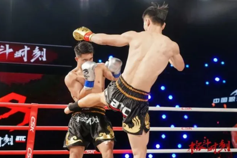付高峰vs邱建良!散打和自由搏击谁更强?