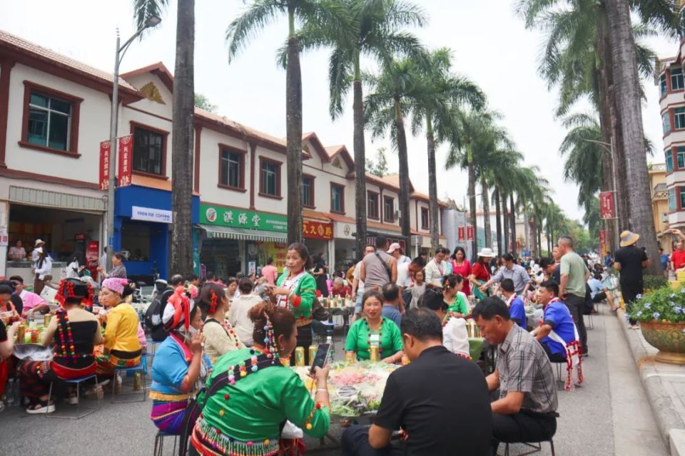 融媒体中心记者  杨安社图片:芒市融媒体中心记者杨安社  王世蕊责编