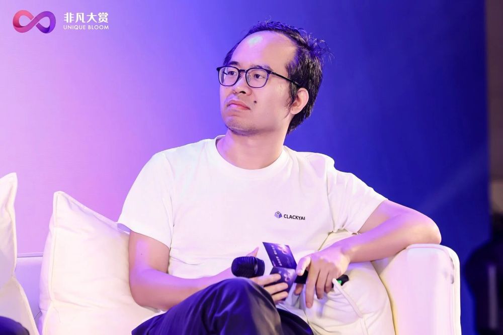30人团队赚千万美金，他们的秘诀是不雇普通人 · 原文图片 5