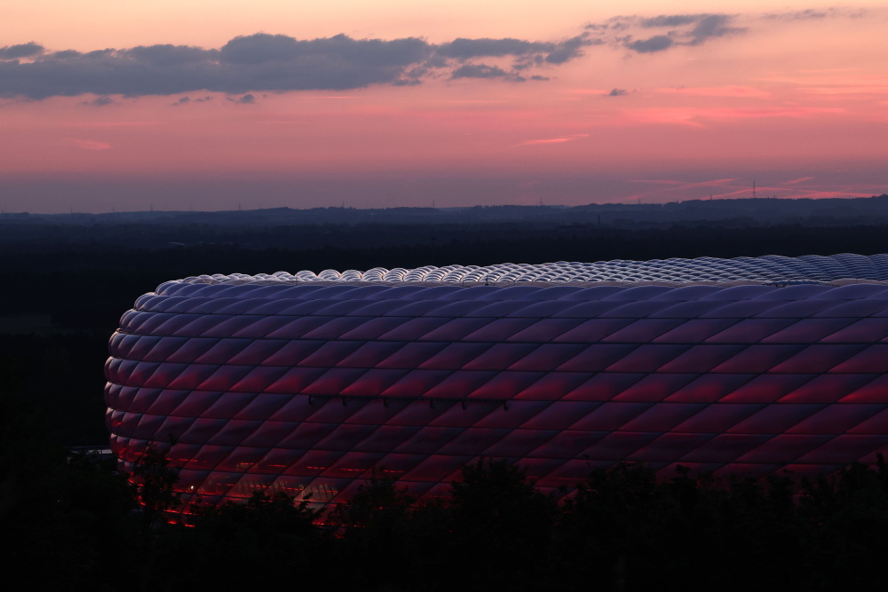 欧锦赛球场巡礼——慕尼黑安联球场