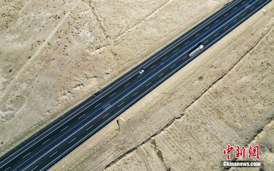 新疆g0711线乌尉高速公路库尔勒至尉犁段试运营期免费通行_腾讯新闻