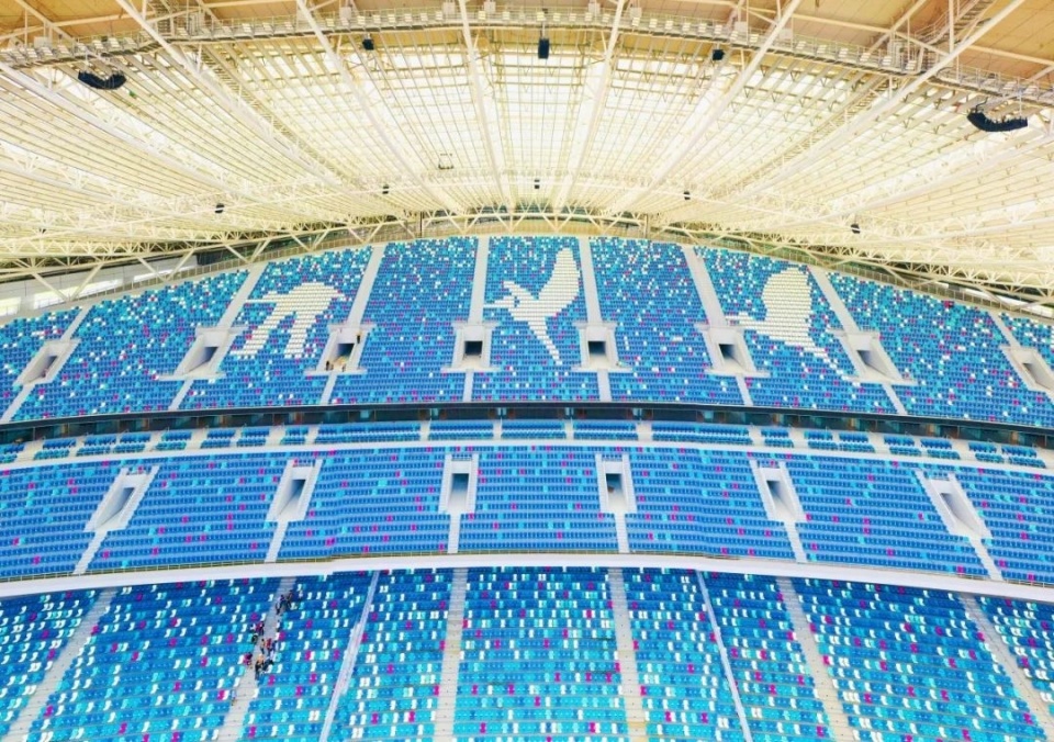 厦门白鹭体育场:可在足球场与综合运动场间转换 能容纳超53000人