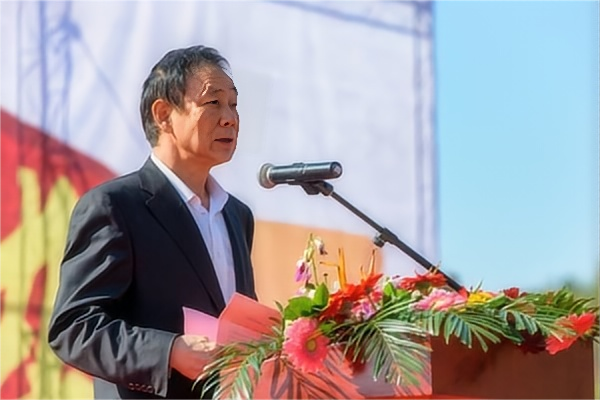 河南前首富的水泥帝国,崩塌只用25分钟