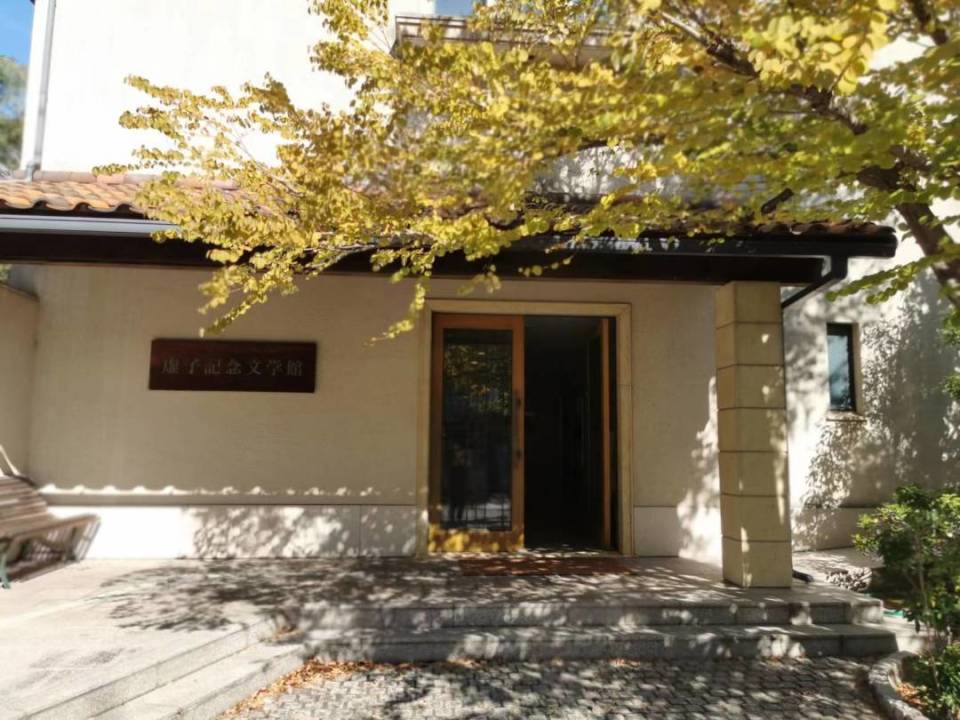 生为蜘蛛须结网 | 最深之水_腾讯新闻