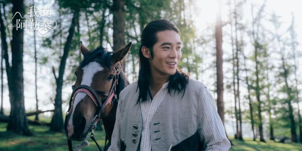 2024年豆瓣评分第一剧集"后劲大" 困在职场里的打工