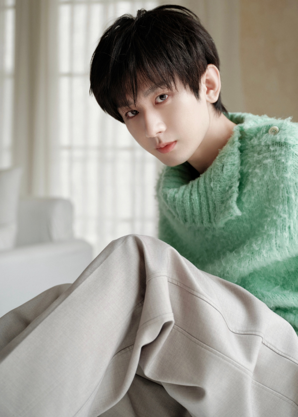 知名男演员从高空摔落!