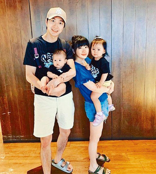 福原爱久违亮相罕见携新男友包厢看球赛35岁生两胎御姐范十足