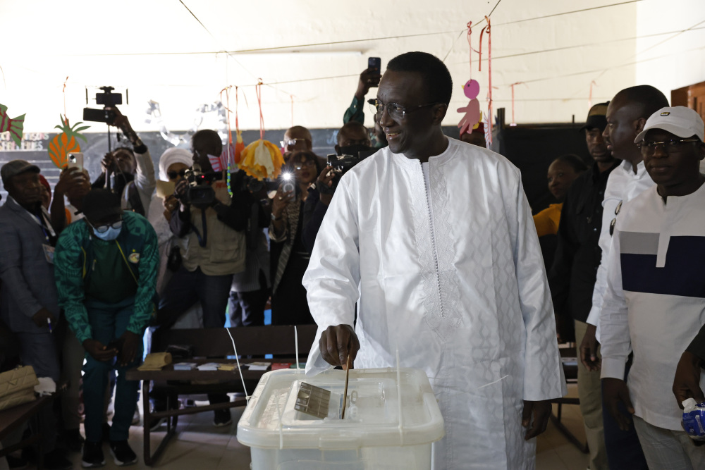 塞内加尔执政联盟候选人阿马杜巴承认在总统选举中败选