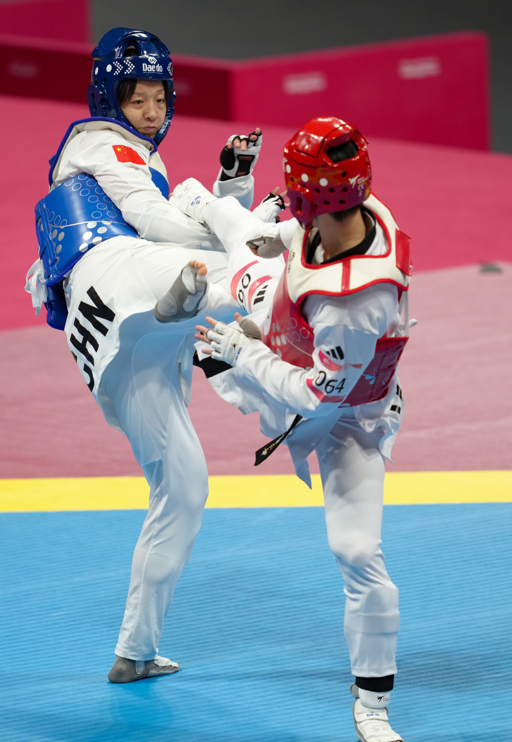 跆拳道——竞技混合团体赛:中国队获得冠军(2)_腾讯新闻