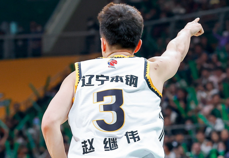 赵继伟13 7 13爆发:3数据创赛季新高 率辽宁唯一全胜领跑