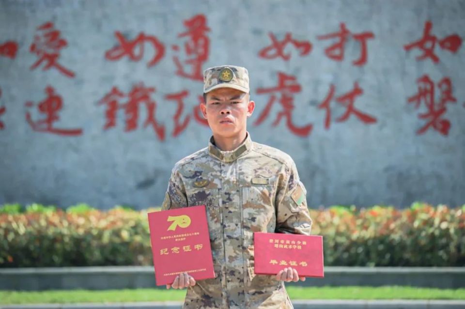 散打冠军去当兵，网友：班长的压力来了！
