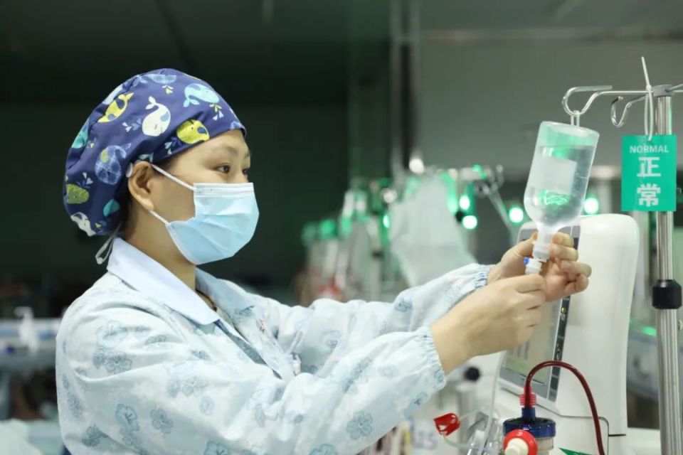 国际护士节 | 你们坚守工作岗位的样子真美!