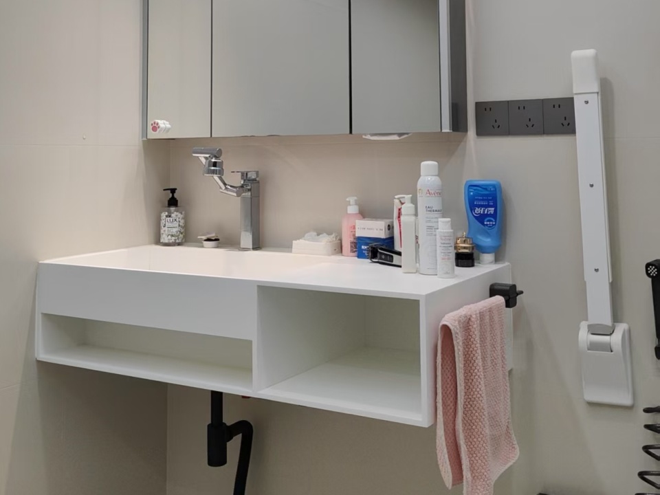 折叠电动床有哪些2025养老大调研｜从折叠凳到电动床，适老化改造背后藏着哪些人文考量？_https://www.jmylbn.com_新闻资讯_第5张