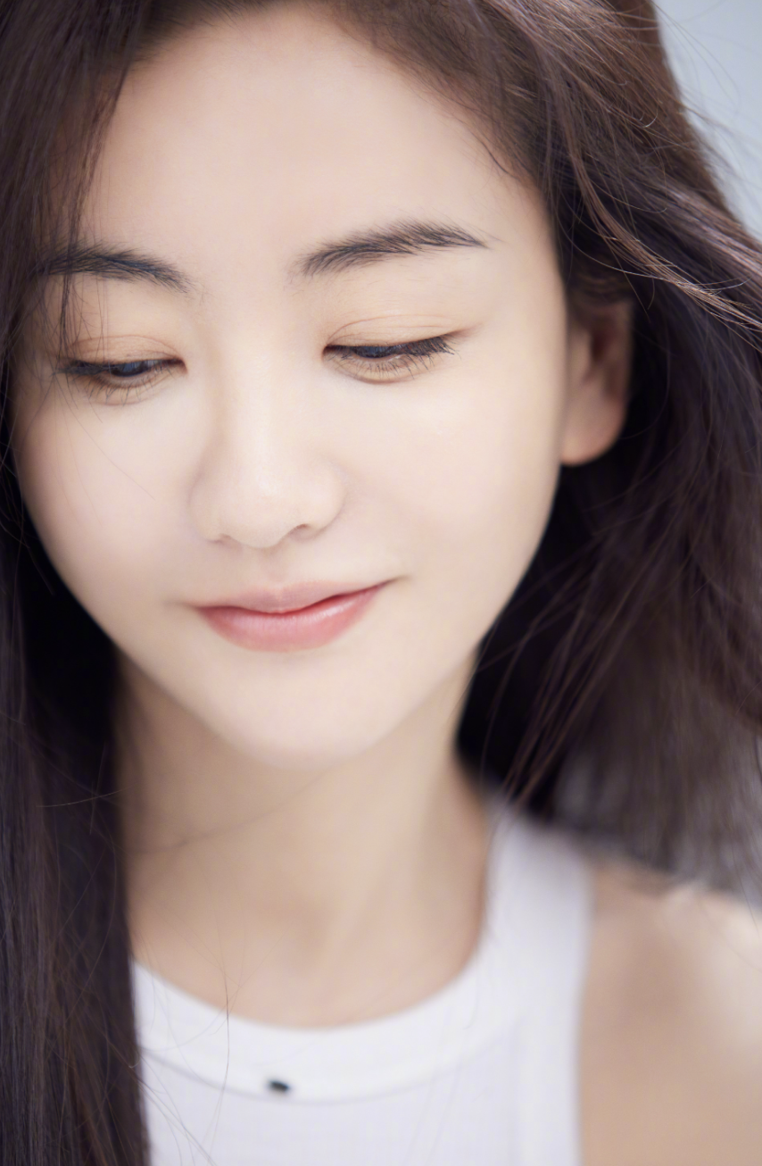 杨蓉过43岁生日:比33岁女星还要娇俏,一直出演配角有点可惜