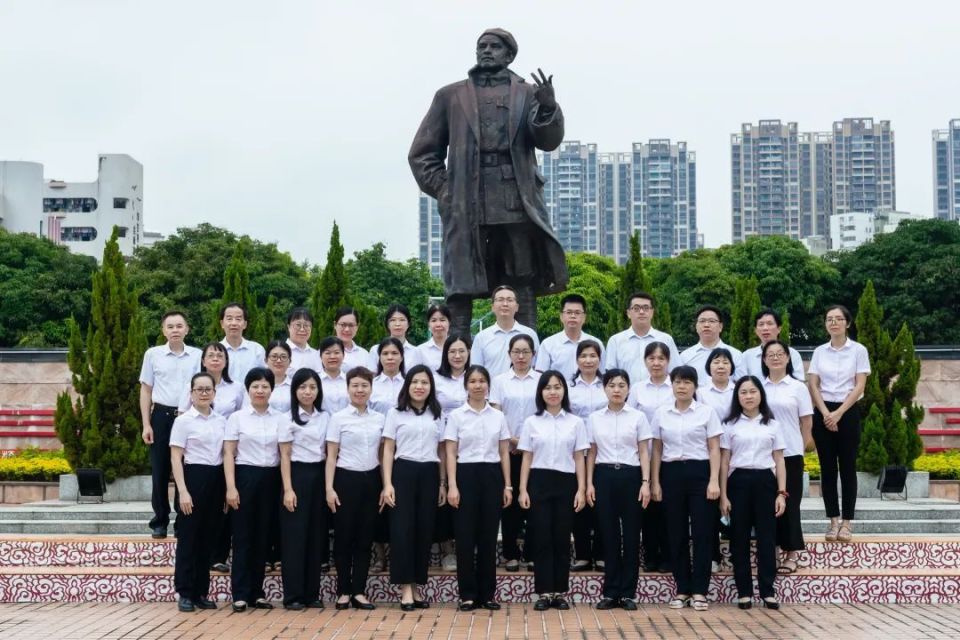 云浮市邓发纪念中学：系统推进“五项”工程 持续擦亮邓中品牌_腾讯新闻