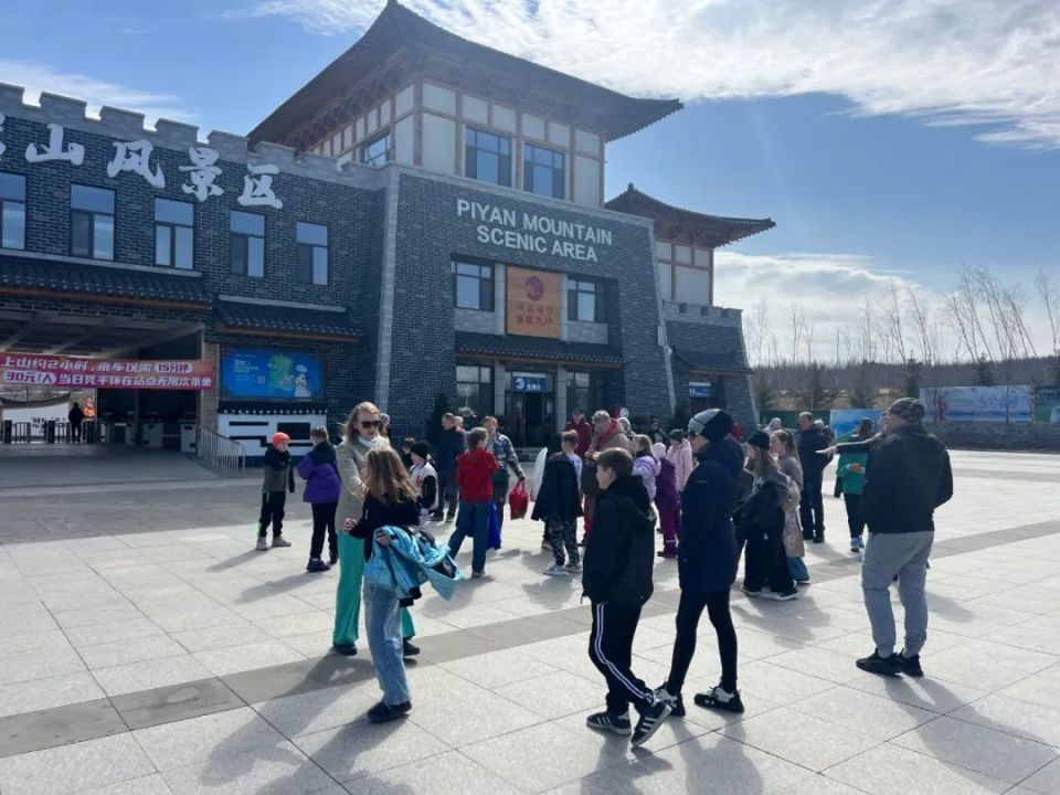 清明节小长假延边州接待国内游客10362万人次同比增长13676