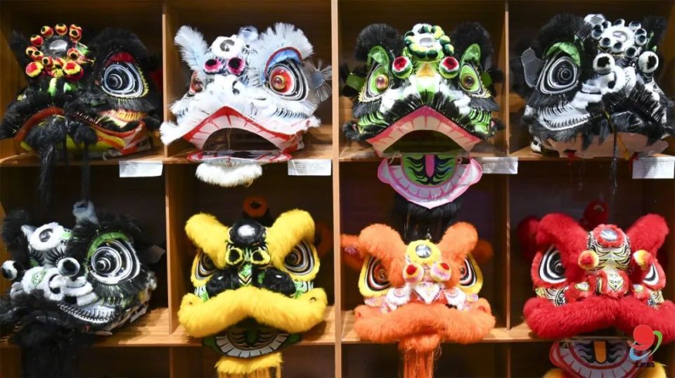 “刘备狮”“关羽狮”“张飞狮”......请选择你的“英雄”_腾讯新闻