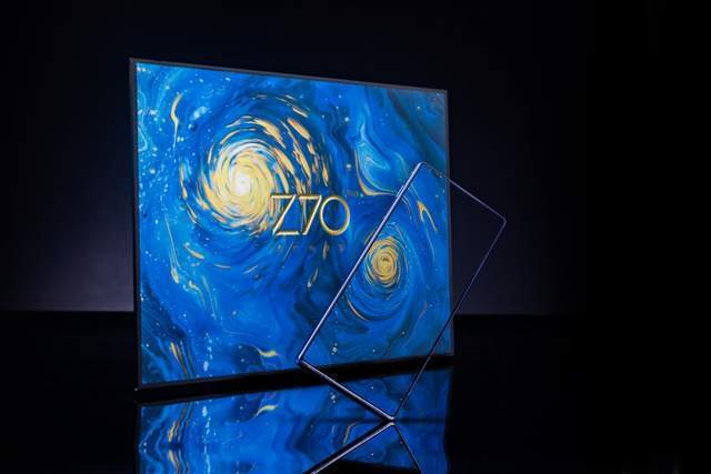 梵高与星空再进化努比亚Z70 Ultra星空套装图赏-腾讯新闻