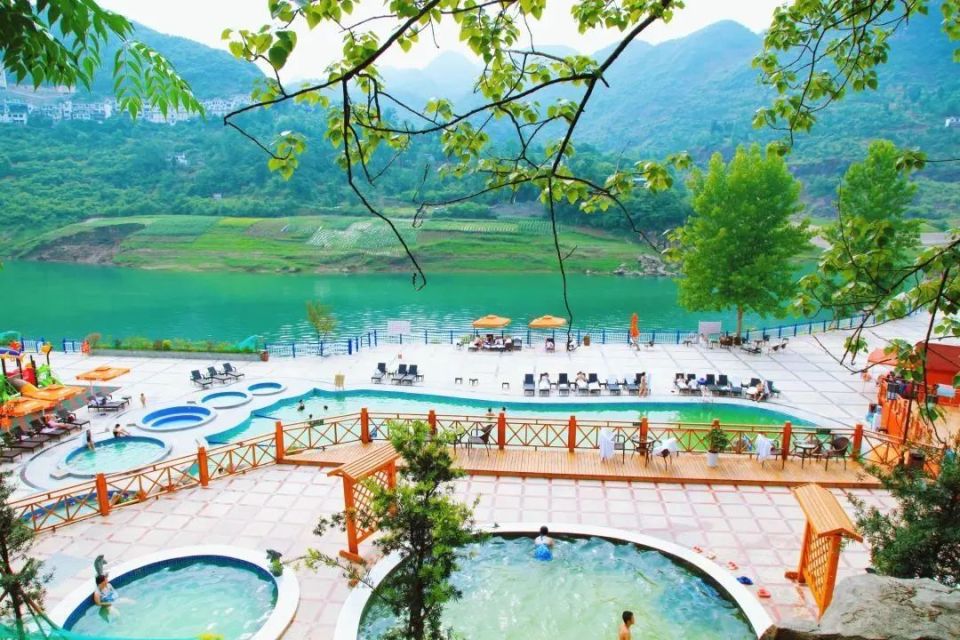 独特的鼓楼园林式生态园景观将贵州风貌浓缩于此图源于网络05息烽南山