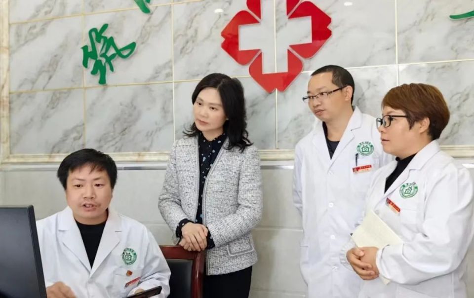 田艳到黔东南州调研卫生健康工作_腾讯新闻