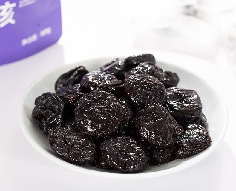 加州无核西梅干!没事儿来2颗