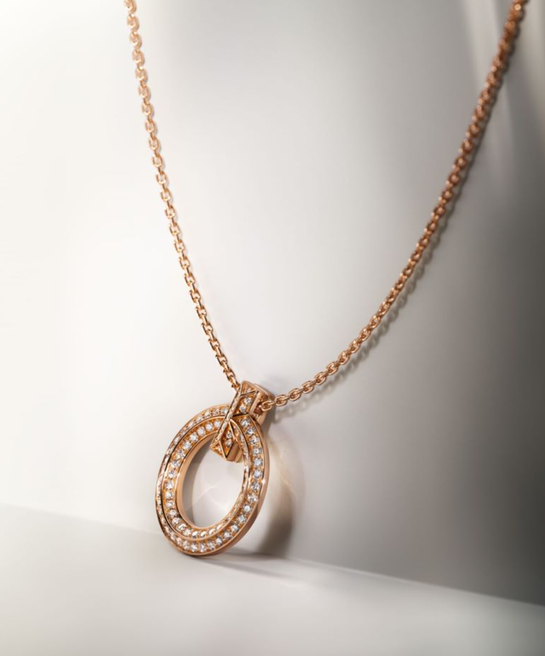 蒂芙尼携手蒂芙尼t系列代言人angelababy杨颖 呈献全新tiffany t系列