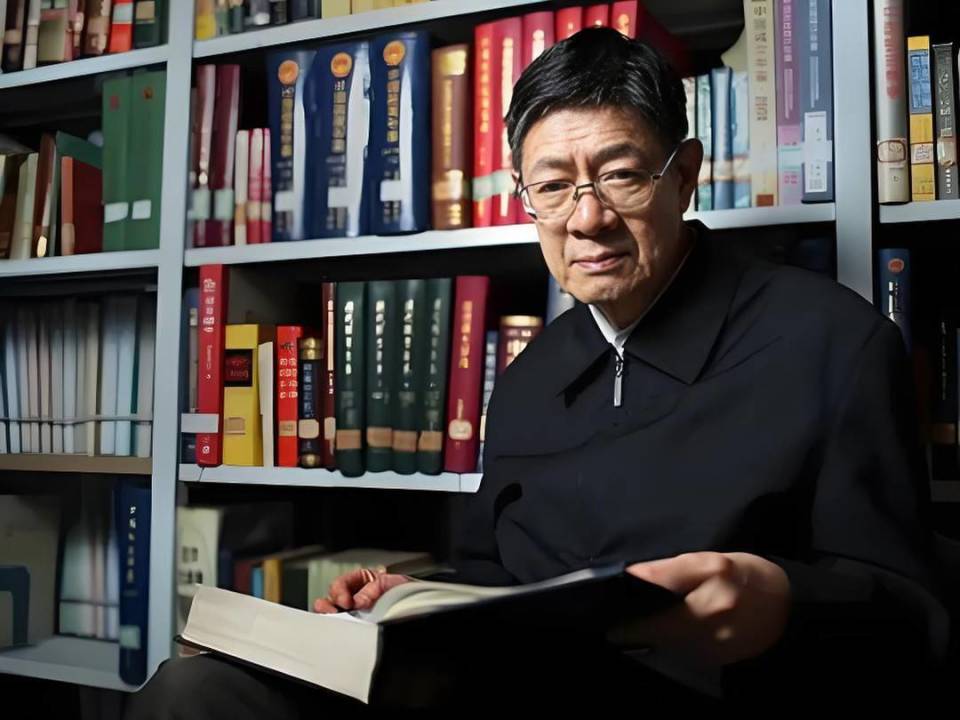 封面新闻专访张卓元：在中国研究经济问题 能做出很多好成果｜国家勋章和国家荣誉称号_腾讯新闻