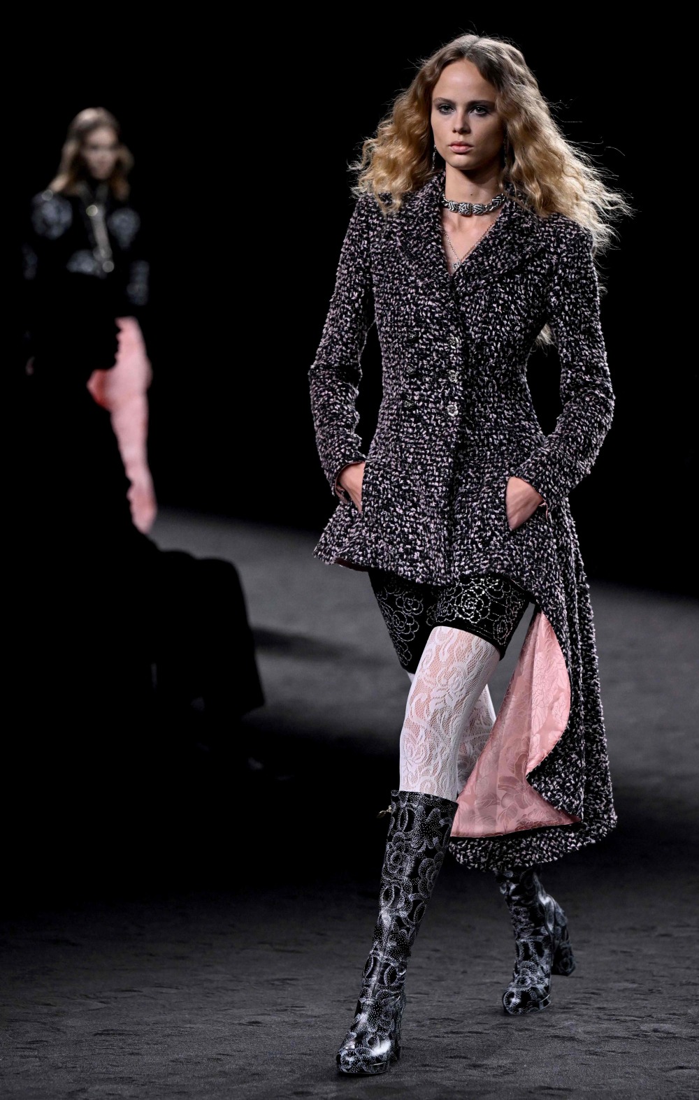 (外代二线)巴黎时装周——香奈儿品牌时装秀(2)_腾讯新闻