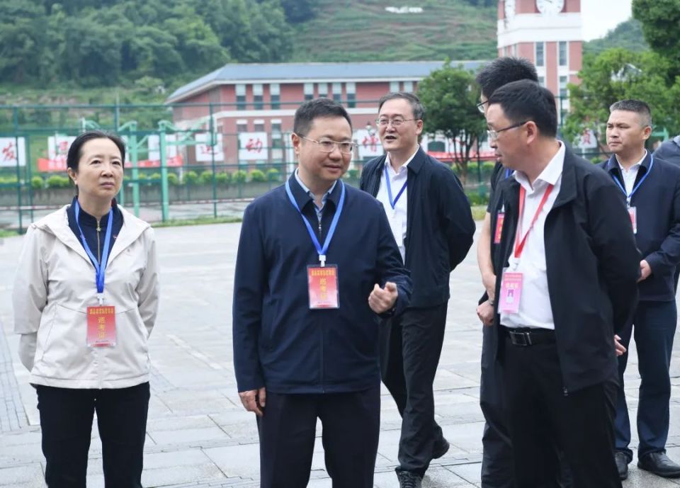 【时政】黄伟开展高考巡考工作