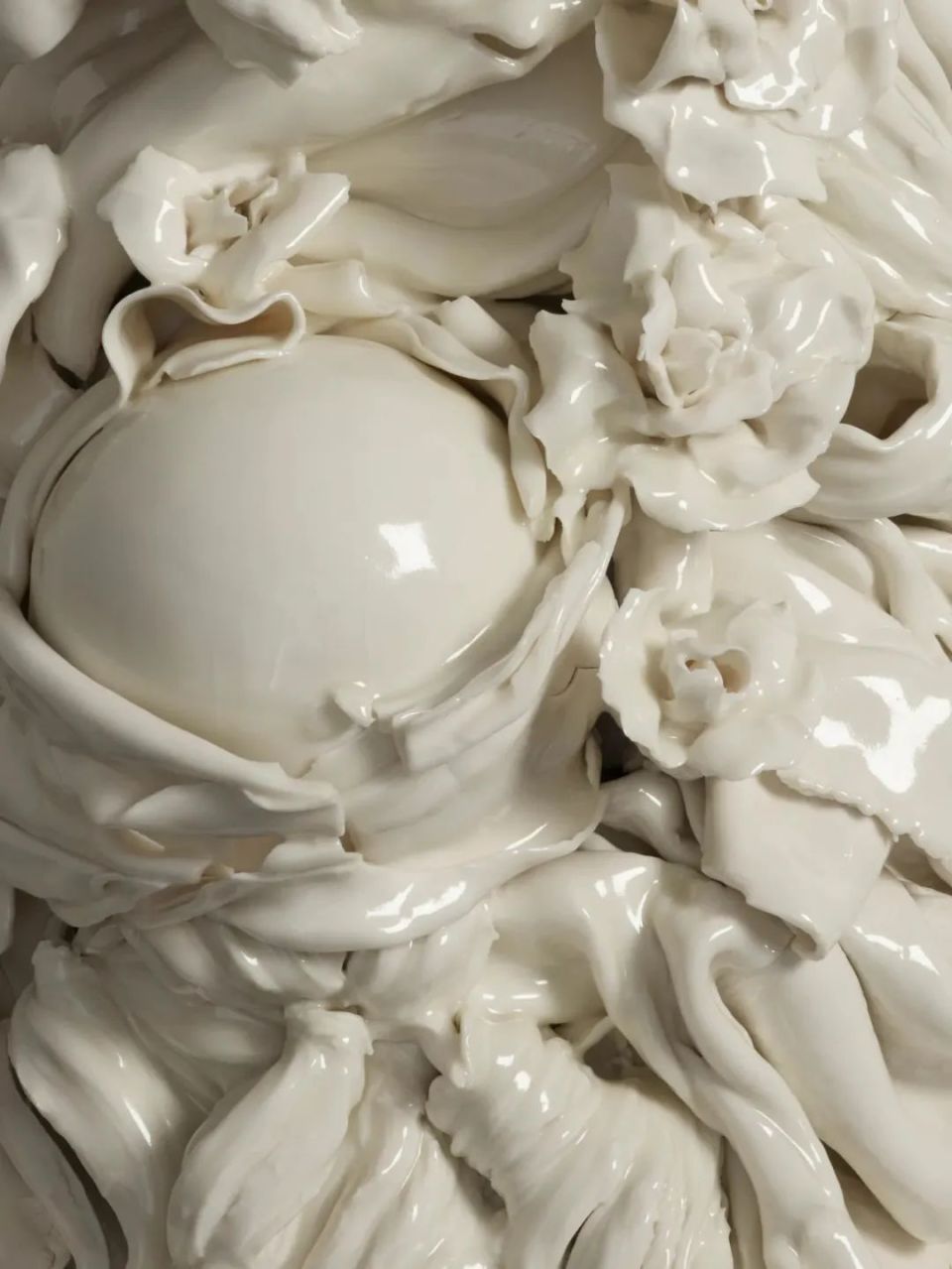 瑞秋·尼布 rachel kneebone|展示当代艺术中 陶瓷的运动