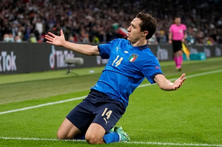 国米跟队记者:国米也在关注小基耶萨,希望在一年后免签球员