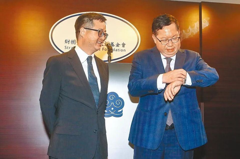 台湾海基会新任董事长,秘书长就任