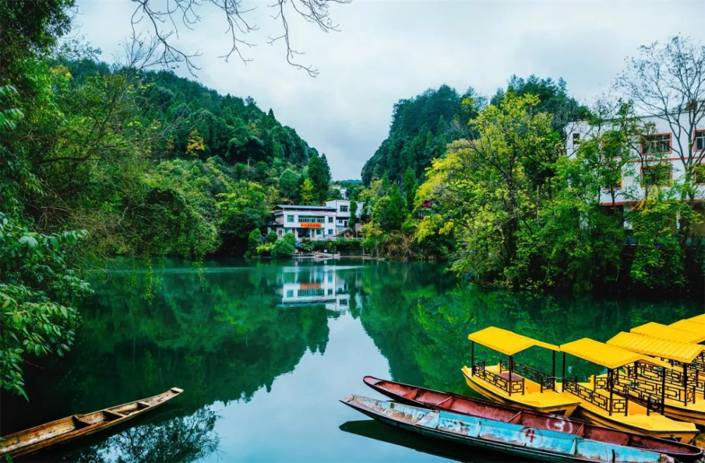 这个春天,到铜仁万山邂逅一场工业遗产之旅~_腾讯新闻