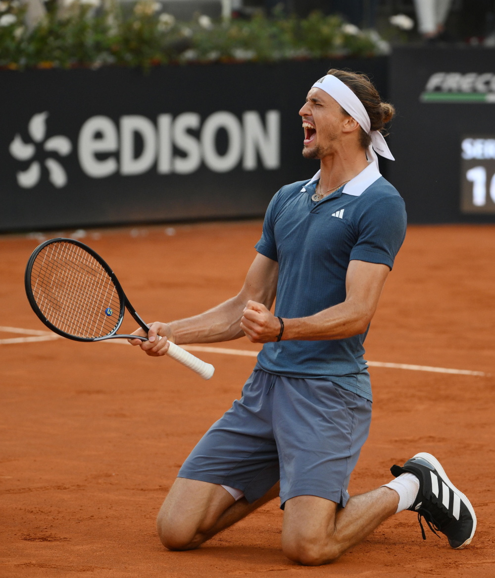 网球——罗马大师赛:兹维列夫夺冠(2)