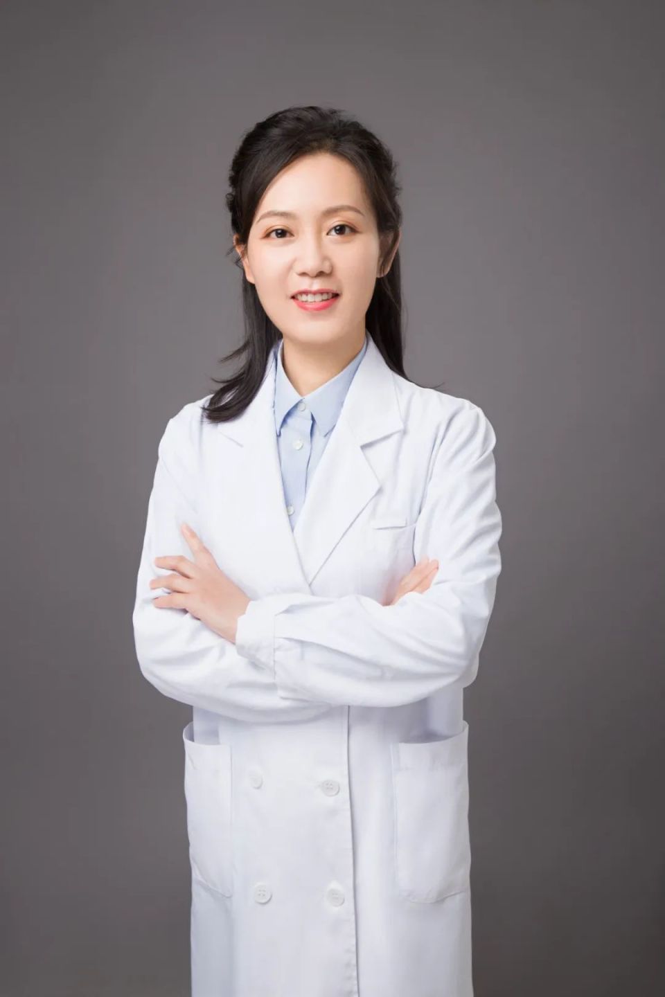 践行医者使命杨浦这名医生荣获第五届上海市区域名医称号