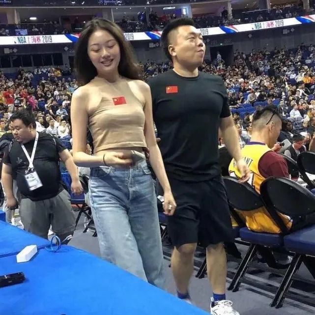 学术||晚晚夫妇是怎么从艺术网红升级为“晚学宗主”的？_腾讯新闻