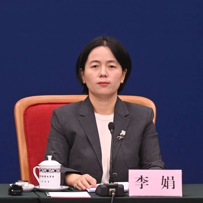 国家卫健委国际司副司长李娟:在阿尔及利亚,许多孩子起名为"中国"