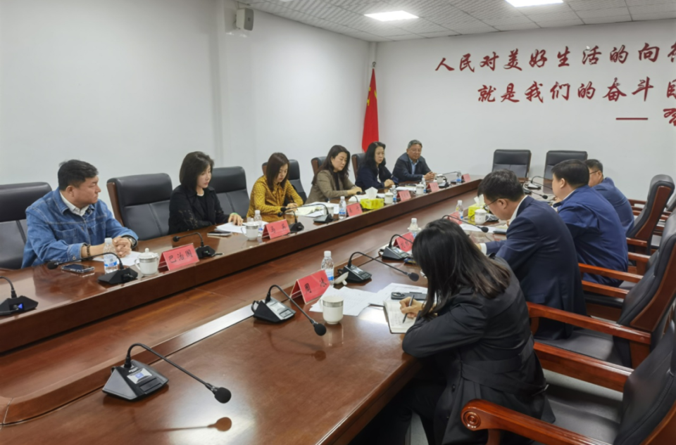 辽阳县人大常委会开展关于防范债务风险和全县国有资产管理工作情况的